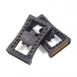 Base plástica con reflector Shimano SM-PD22