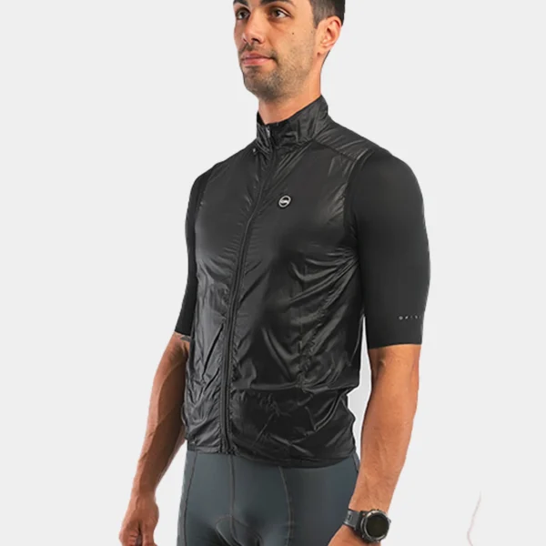 Chaleco Nepal Ultralight Slim Fit Black